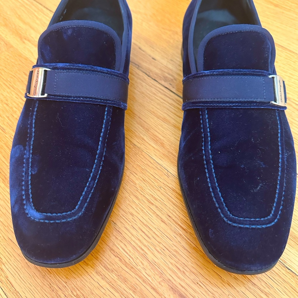Salvatore Ferragamo beautiful blue velvet dressy men shoes  Sz uk 9.5=11us=eu44